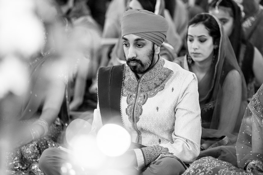 Female Asian Wedding Photographer for Sikh Wedding Ceremony